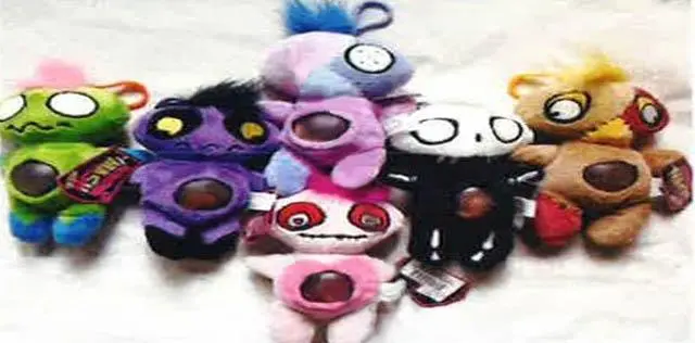 Photo de l’avis officiel: Novelty Monster Mash Jouet doux — risque: Étouffement