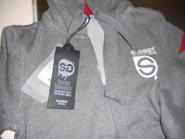 Foto do aviso oficial: SG- Street Gang Teens Boomer Conjunto de roupas para putos — risco: Estrangulamento