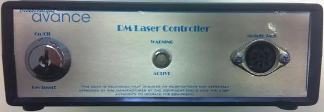 Foto uit de officiële melding: Biotechnique Avance Laser haarverwijderaar — risico: Aantasting van het gezichtsvermogen & Elektrische schok
