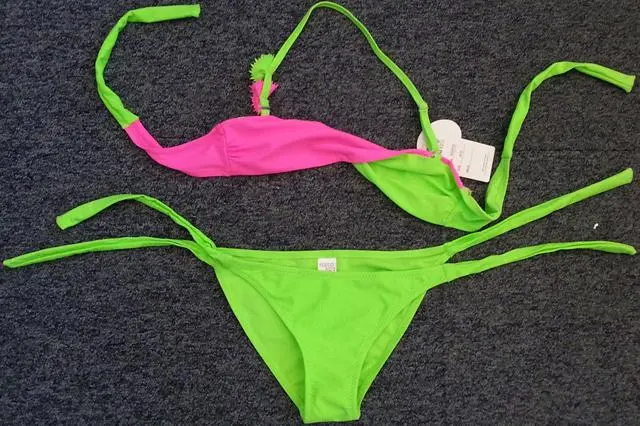 Photo de l’avis officiel: YES!DO KID'S (YES!DO) Bikini des filles — risque: Blessures & Etranglement