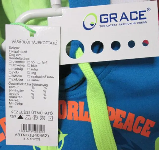 Foto aus der offiziellen Meldung: Grace Kinder-Sweatshirt — Risiko: Strangulierung (A12/1901/14)