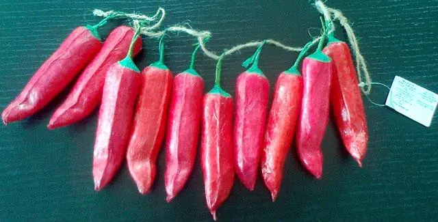 Foto aus der offiziellen Meldung: Dekoratives Obst und Gemüse — Risiko: Ersticken