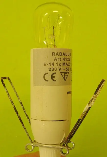Photo de l’avis officiel: RABALUX Rocky Lampe à cristaux de sel — risque: Choc électrique