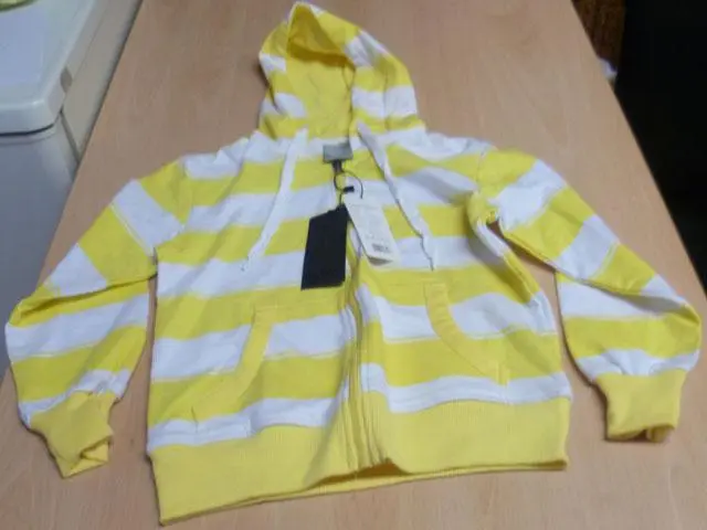 Foto do aviso oficial: Glo Story Pijama infantil — risco: Estrangulamento