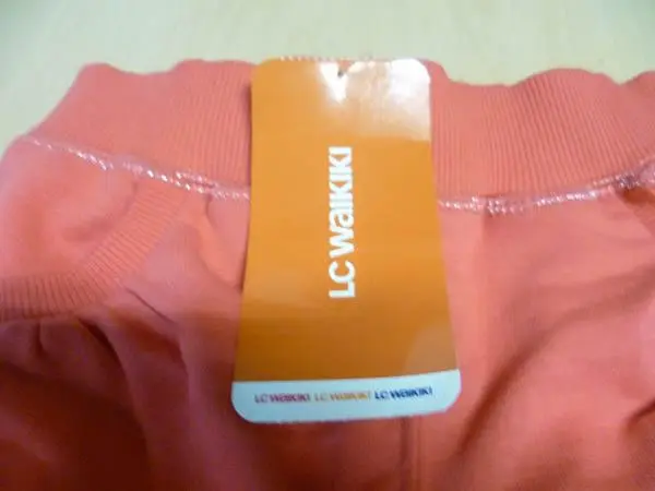 Foto aus der offiziellen Meldung: LC WAIKIKI Kinderhose — Risiko: Ersticken