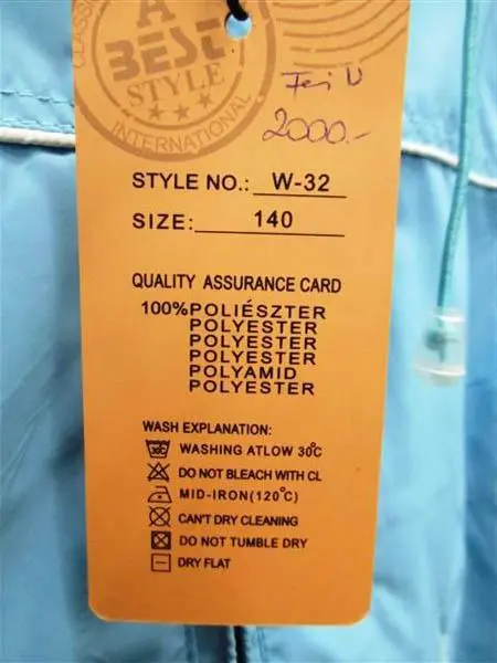 Foto do aviso oficial: "A" CLASSIC FASHION Blusão para crianças — risco: Ferimentos & Estrangulamento (A12/2056/14)