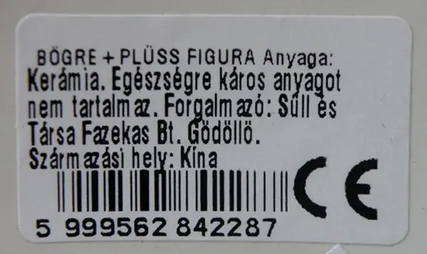 Foto aus der offiziellen Meldung: Bögre + plüss figura Plüschbär im Becher — Risiko: Ersticken
