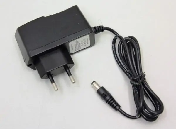 Foto uit de officiële melding: Exide Lithium Power Booster De machtspak van de sprongstarter — risico: Elektrische schok