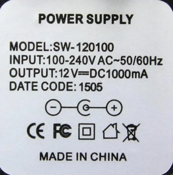 Foto uit de officiële melding: Exide Lithium Power Booster De machtspak van de sprongstarter — risico: Elektrische schok