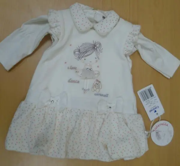 Foto aus der offiziellen Meldung: Caramell Kinderkleider — Risiko: Ersticken