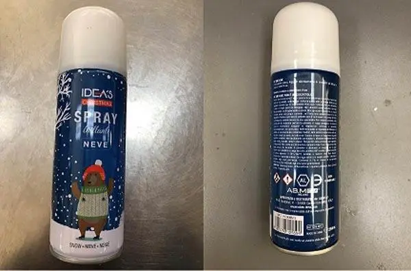 Photo from the official notice: IDEA'S Christmas Spray brillante snow glitter spray — chemical & fire risk