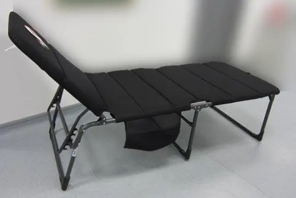 Photo de l’avis officiel: Crespo Bed loungers Chaises longues — risque: Blessures