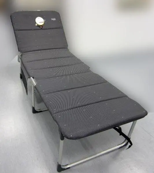 Photo de l’avis officiel: Crespo Bed loungers Chaises longues — risque: Blessures