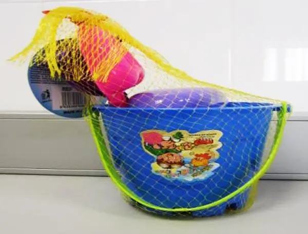 Photo de l’avis officiel: Marco's Toys Juguete playa Ensemble de jouets de plage — risque: Blessures