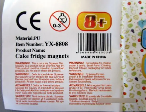 Photo de l’avis officiel: En Shrine Cake fridge magnet Aimant frigo — risque: Étouffement