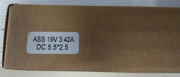Photo de l’avis officiel: Replacement AC/DC Adapter Adaptateur d’alimentation — risque: Brûlures & Incendie