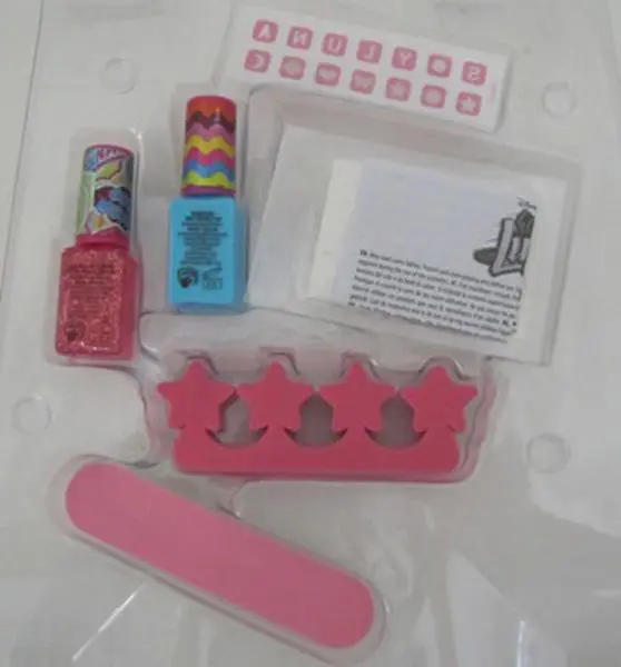 Photo de l’avis officiel: Soy Luna Nail set Set de clous pour les enfants — risque: Risque chimique