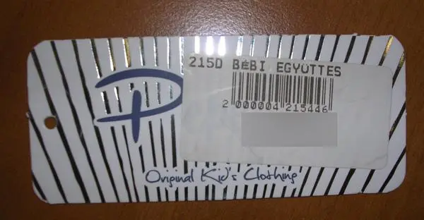 Foto do aviso oficial: Pepelino Gyermek együttes Conjunto de roupas para bebés — risco: Engasgamento