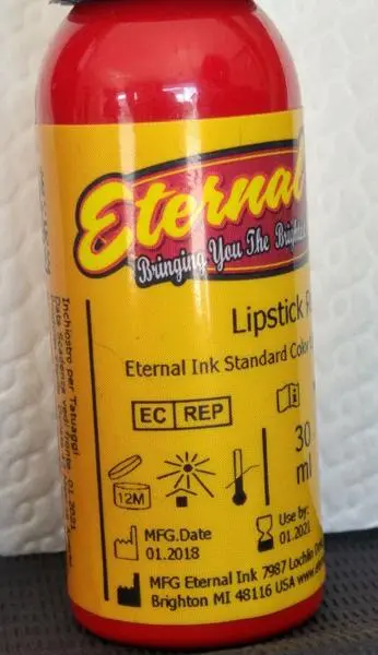 Foto dell’avviso ufficiale: Eternal Ink Lipstick red Inchiostro del tatuaggio — rischio: Rischio chimico (A12/0262/19)
