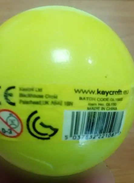Foto aus der offiziellen Meldung: Keycraft Smiley Gesicht Ball — Risiko: Ersticken