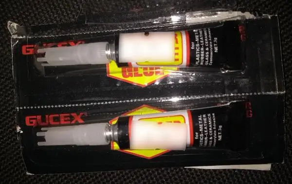Foto dell’avviso ufficiale: Gucex Super Glue Colla — rischio: Rischio chimico