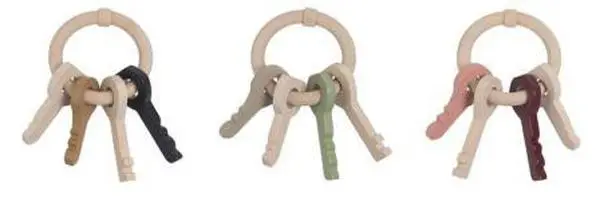 Foto do aviso oficial: Nofred Iconic Design Harbour Keys Brinquedo de madeira chocalho — risco: Engasgamento