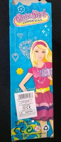 Foto do aviso oficial: Cute Girl - Fashion style Boneca de plástico — risco: Químico