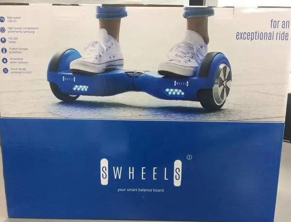 Photo de l’avis officiel: SWHEELS Smart Balance Board Scooter auto-équilibrage (Hoverboard) — risque: Brûlures & Incendie