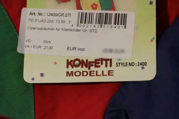 Foto uit de officiële melding: KONFETTI Modelle Clownsäckchen für Kleinkinder Baby’s kostuum — risico: Brandwonden