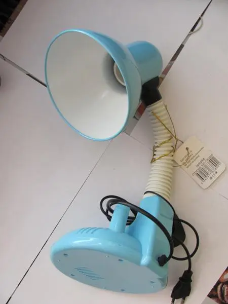 Foto do aviso oficial: Lampke Lâmpada de mesa — risco: Choque elétrico (A12/0544/19)