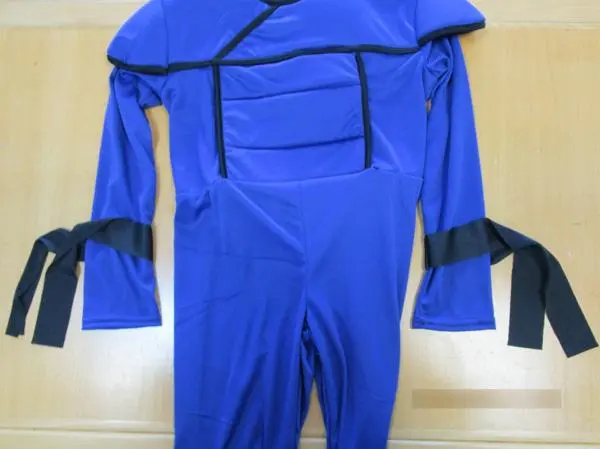 Foto uit de officiële melding: Fun Fashion NINJA FIGHTER Kostuum voor kinderkleding — risico: Verwonding