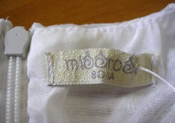 Foto aus der offiziellen Meldung: Babyrose Missrose Babyrose alkalmi ruha Kleid für Mädchen — Risiko: Ersticken