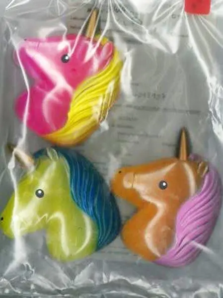 Foto do aviso oficial: LG-imports Slime Unicorn Lodo de brinquedo — risco: Químico