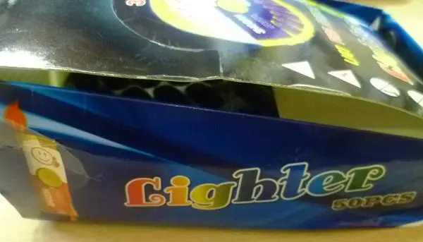 Photo from the official notice: fad 3 in 1, ligt fire spinner lighter, fidgit spinner novelty lighter — fire risk