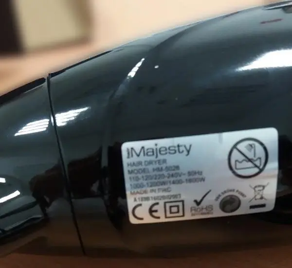 Foto dell’avviso ufficiale: hair Majesty Travel hair dryer Asciugacapelli — rischio: Ustioni & Scossa elettrica