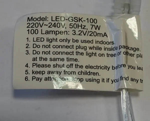 Photo de l’avis officiel: LED 100 BOMBILLAS Chaîne d’éclairage — risque: Choc électrique