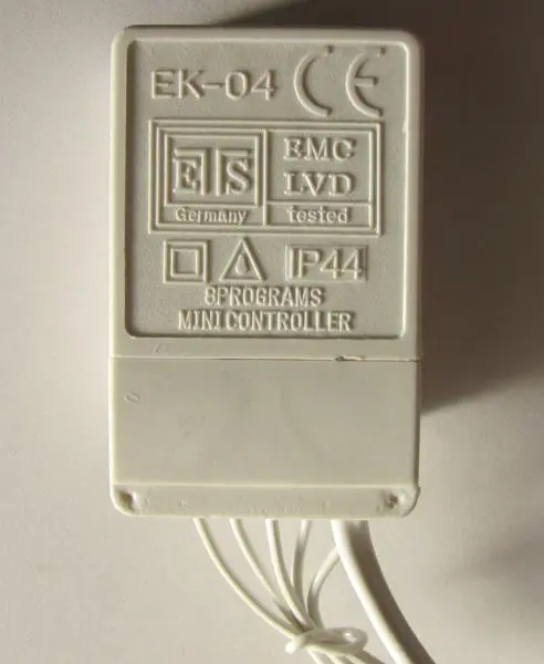 Foto do aviso oficial: Volteno Kurtyna 100 LED migajace Corrente de iluminação LED — risco: Choque elétrico & Incêndio