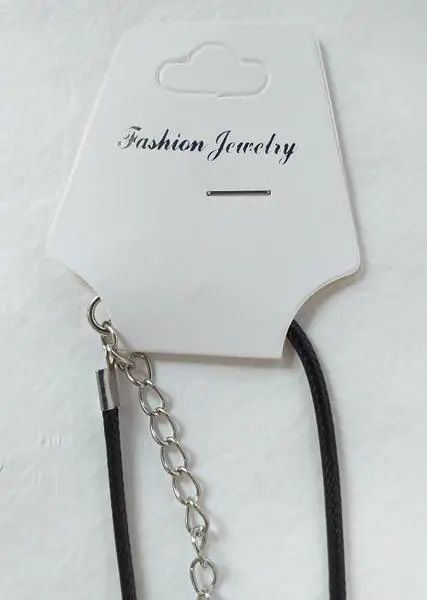 Photo de l’avis officiel: Fashion Jewelry Collier — risque: Risque chimique (A12/0881/19)