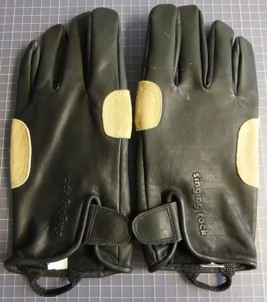 Photo de l’avis officiel: Singing Rock Gants d’escalade — risque: Risque chimique