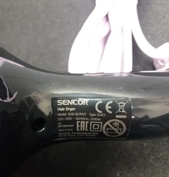 Photo de l’avis officiel: Sencor Hair Dryer Sèche-cheveux — risque: Brûlures & Choc électrique