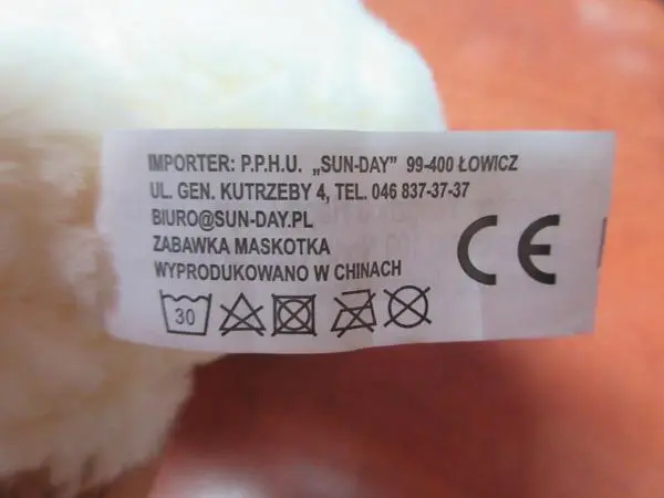 Foto do aviso oficial: A.S. Academy of Plush Sun-Day Owca Brinquedo macio — risco: Engasgamento