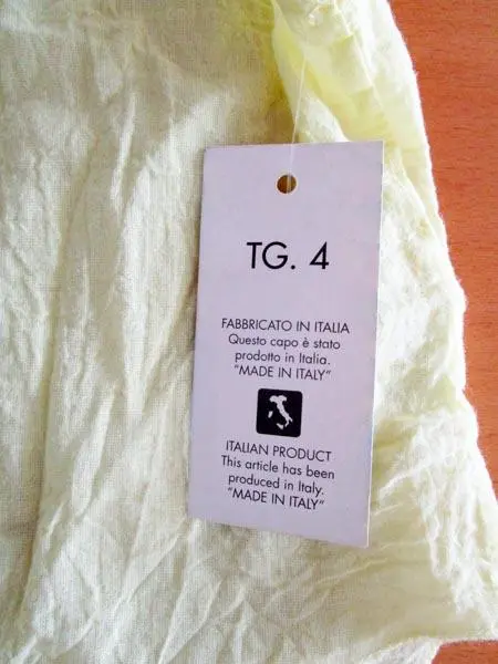 Foto uit de officiële melding: GO FASHION Kinderoverhemd — risico: Verwonding