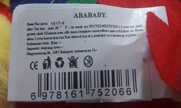 Foto do aviso oficial: Abababy Brinquedo macio com ventosa — risco: Engasgamento