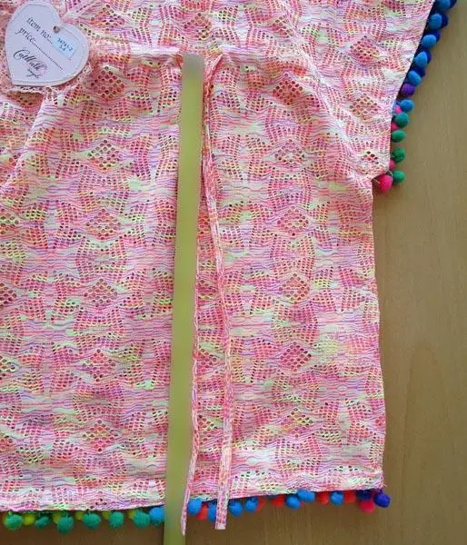 Photo de l’avis officiel: Cat Walk Robe d’enfant — risque: Blessures