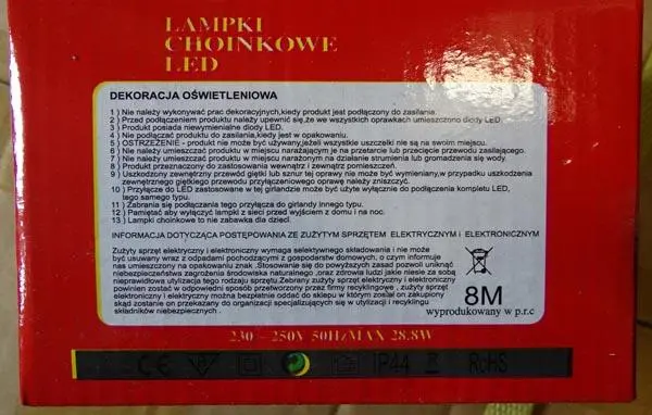 Foto do aviso oficial: Lampki choinkowe LED Corrente de iluminação LED — risco: Choque elétrico (A12/1248/19)