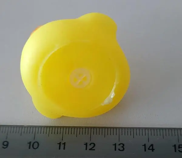 Foto dell’avviso ufficiale: Giocattolo di plastica — rischio: Rischio chimico
