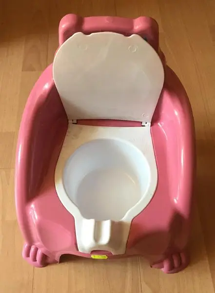 Foto uit de officiële melding: Ruby Life Kinderpot — risico: Verwonding