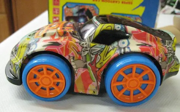 Photo from the official notice: XLS Xiaoleshi Toys Vehicle Super Toy Car — environment risk