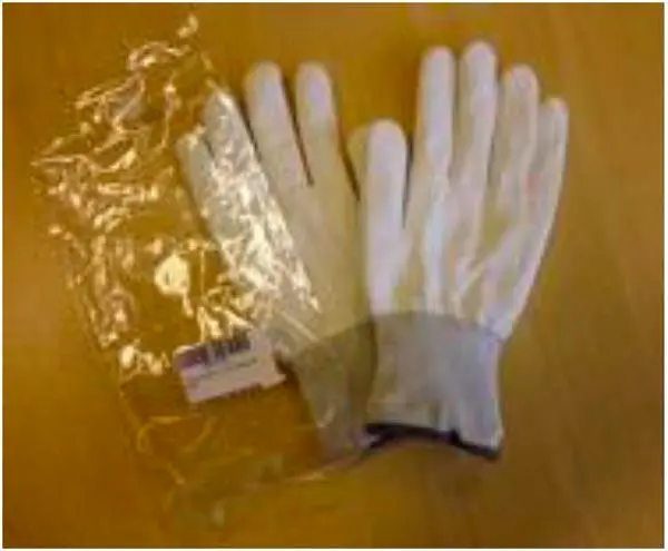 Photo de l’avis officiel: DIMY Lightning Up Gloves Allumer des gants — risque: Risque chimique