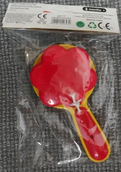 Foto aus der offiziellen Meldung: Yu Huang Toys Grzechotka Rasselspielzeug — Risiko: Ersticken & Gehörschaden